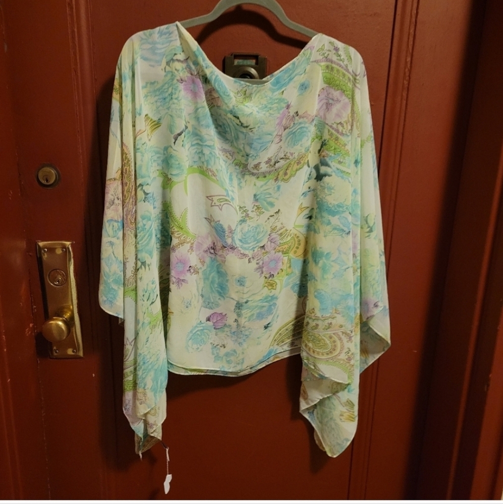 Chic Floral Infinity Shawl A/2- Multi Color Paisley